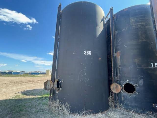 upright tanks