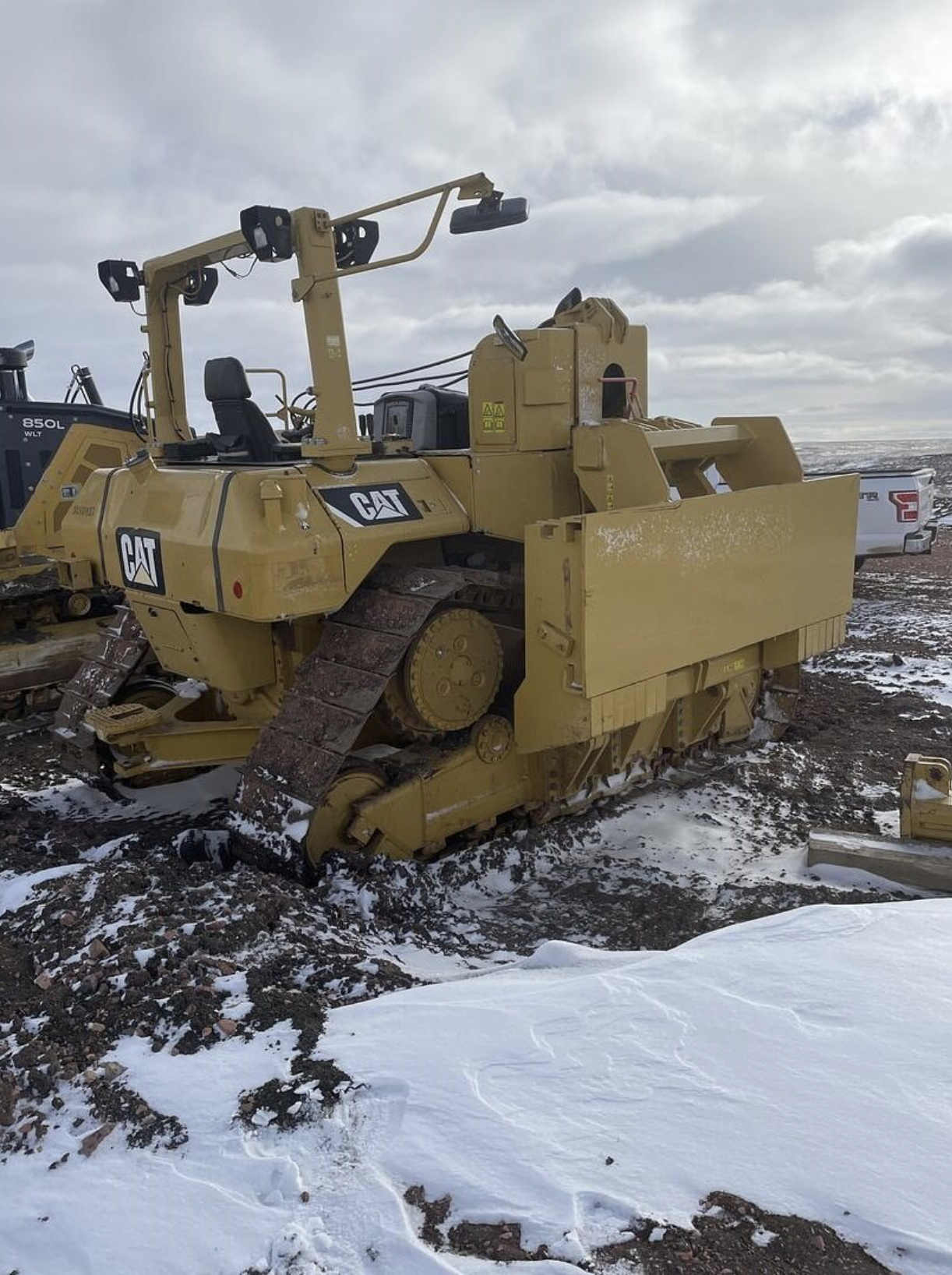 2015 CATERPILLAR D6N LGP Pipelayer 