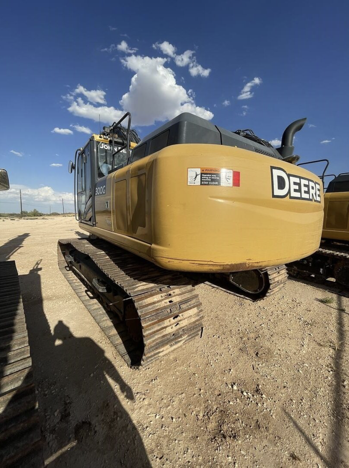 2019 Deere 300G LC